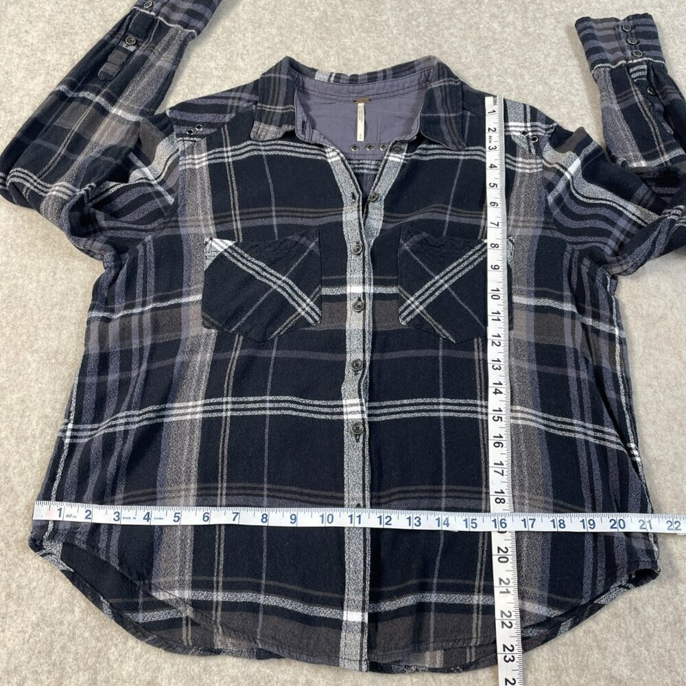 FREE‎ PEOPLE Top Womens Size Sm Blue Plaid Button Front Flannel Shirt Comfy Cozy - Picture 11 of 11